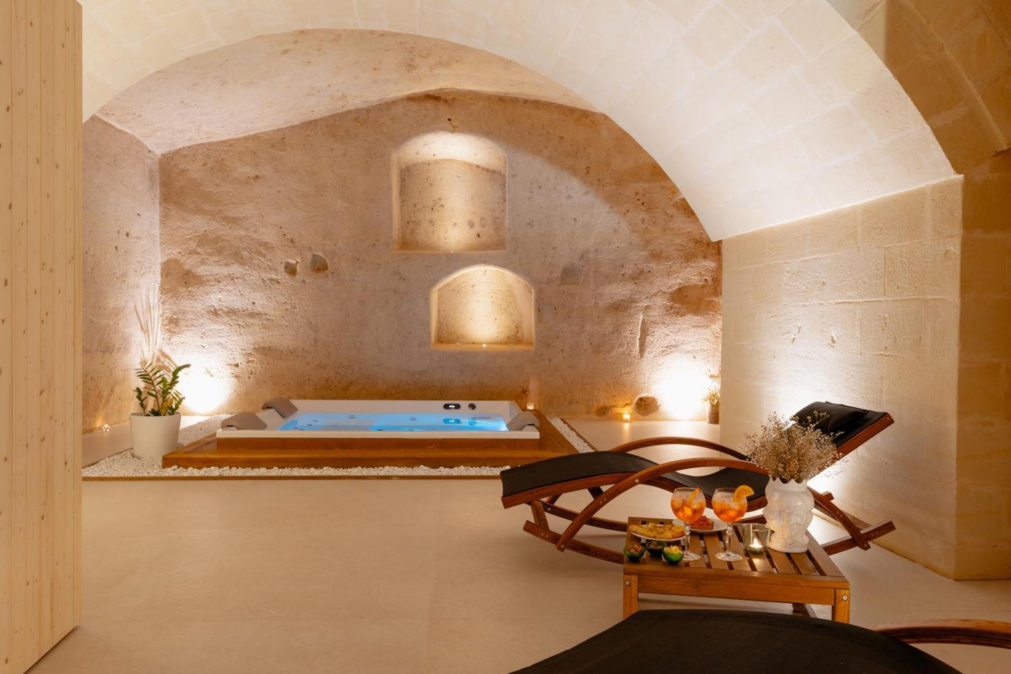 Endea Suite Rooms & Lounge Spa Matera Exterior photo